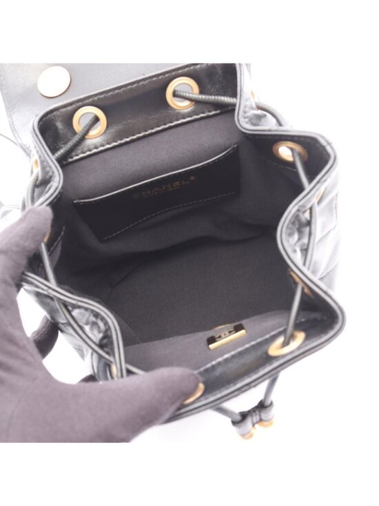Chanel Backpack 19 Black Lambskin Quilted Small main image 4